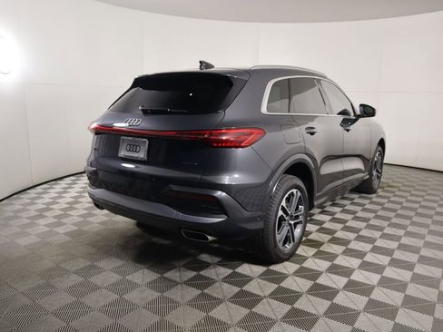 Used 2025 Audi Q5 2.0T Premium Plus w/ Premium Plus image 6