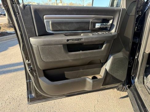 Used 2024 RAM 1500 Classic Warlock image 15