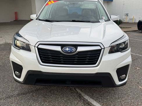 Used 2021 Subaru Forester Premium image 2