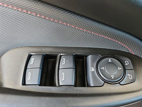 Certified 2024 Chevrolet TrailBlazer RS w/ Driver Confidence Package image 27