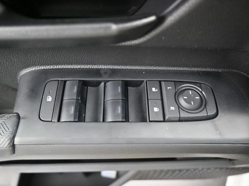 New 2026 Toyota Tacoma SR image 9