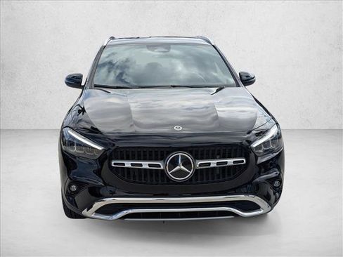 Used 2025 Mercedes-Benz GLA 250 image 2