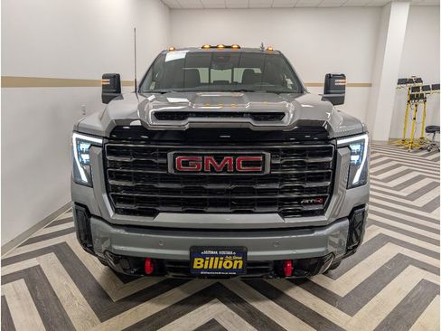 New 2026 GMC Sierra 2500 AT4 w/ AT4 Premium Plus Package AWD/4WD image 16