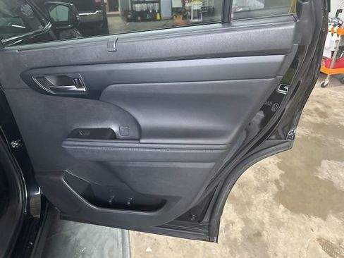 Used 2023 Toyota Highlander XLE image 20