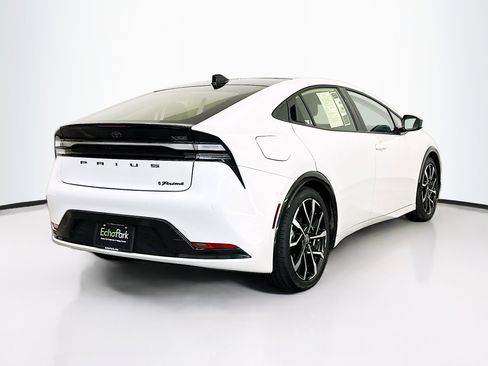 Used 2024 Toyota Prius Prime Premium image 9