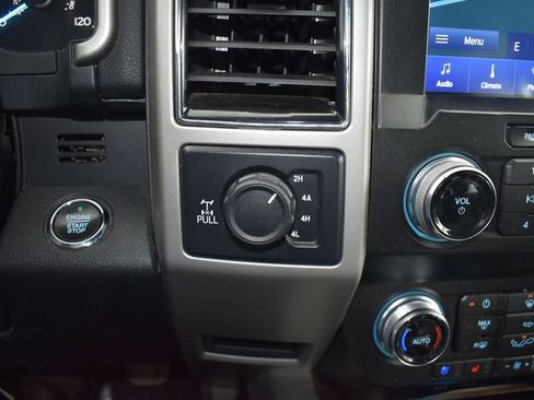 Used 2019 Ford F150 Lariat w/ Equipment Group 502A Luxury image 25