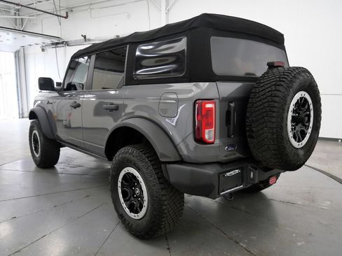 Used 2022 Ford Bronco Big Bend w/ Sasquatch Package AWD/4WD image 5