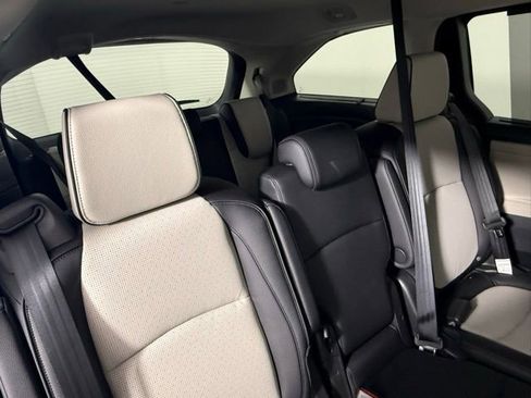New 2026 Honda Odyssey Elite image 49