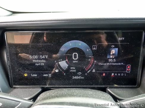 Used 2025 GMC Terrain Elevation AWD/4WD image 13