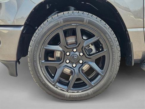Used 2023 RAM 1500 Laramie AWD/4WD image 25