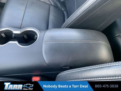 Used 2025 Ford Mustang Premium RWD image 22