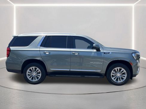 Used 2023 GMC Yukon SLT w/ SLT Premium Package RWD image 29