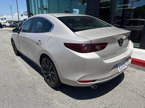 Used 2024 MAZDA MAZDA3 s FWD image 4