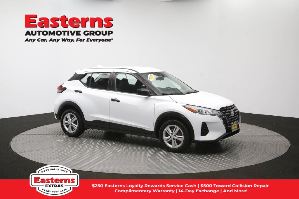 Used 2022 Nissan Kicks S FWD image 47