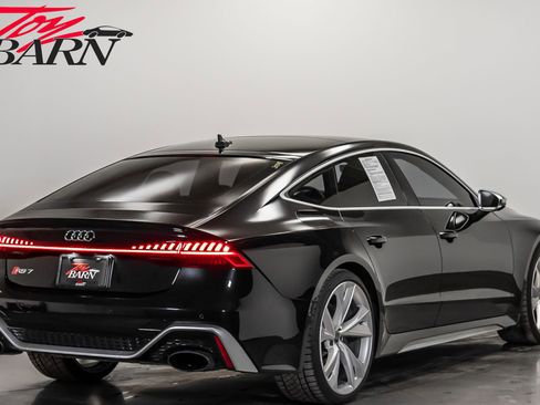 Used 2021 Audi RS 7 Sportback w/ RS 7 Executive Package image 5