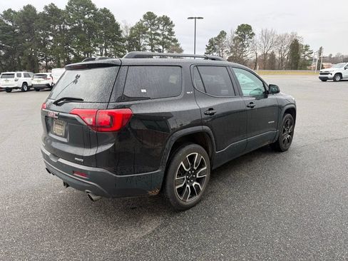 Used 2019 GMC Acadia SLT w/ Black Edition image 8