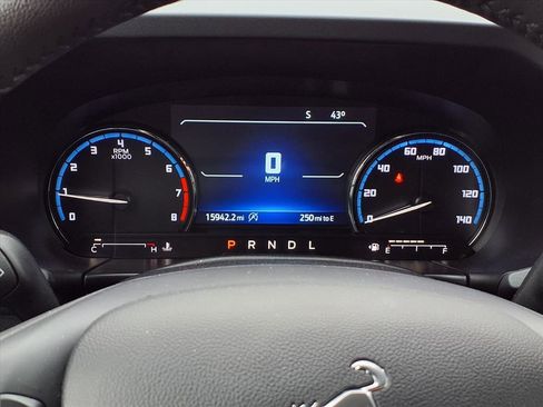 Used 2021 Ford Bronco Sport Outer Banks w/ Outer Banks Package image 19