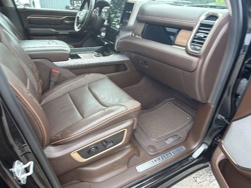 Used 2025 RAM 1500 Limited AWD/4WD image 20