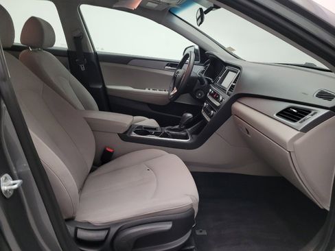 Used 2019 Hyundai Sonata SE FWD image 21