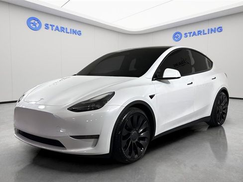 Used 2022 Tesla Model Y Performance image 4