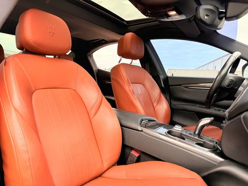 Used 2019 Maserati Ghibli image 14