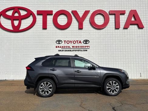 New 2025 Toyota RAV4 XLE Premium image 4