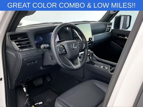 Used 2024 Lexus GX 550 w/ Cold Area Package image 18