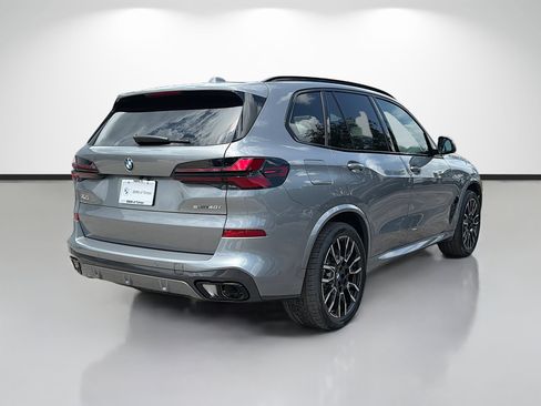 New 2026 BMW X5 sDrive40i w/ M Sport Package RWD image 3