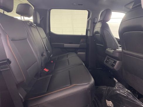 New 2026 Ford F250 Lariat w/ Chrome Package image 16