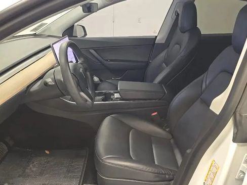 Used 2021 Tesla Model Y Long Range AWD/4WD image 5