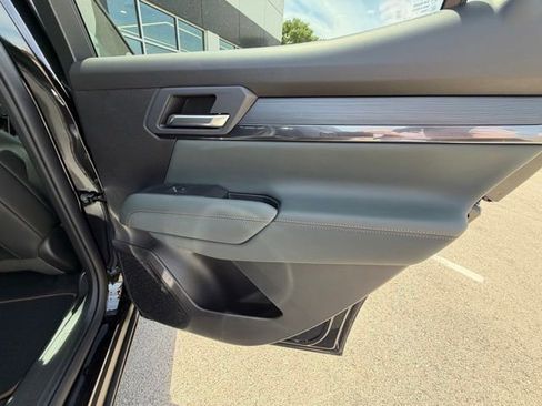 New 2026 GMC Terrain AT4 w/ Convenience Package III AWD/4WD image 25