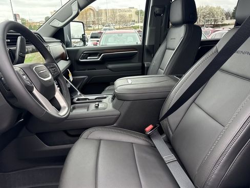 New 2026 GMC Sierra 2500 Denali w/ Denali Reserve Package AWD/4WD image 5