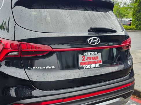 Used 2023 Hyundai Santa Fe Limited AWD/4WD image 10