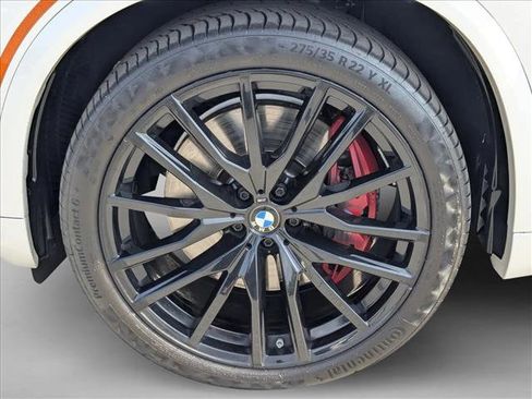 Used 2024 BMW X5 M60i w/ Climate Comfort Package image 26
