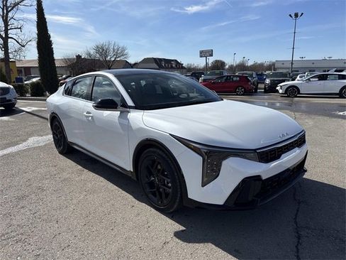 New 2026 Kia K4 GT-Line Turbo image 1