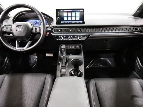 Certified 2023 Honda Civic Sport Touring image 3