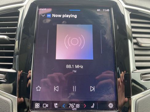 Used 2023 Volvo XC90 B6 Plus w/ Protection Package image 21