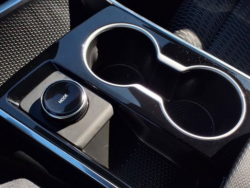 Used 2026 Chevrolet Equinox LT image 20