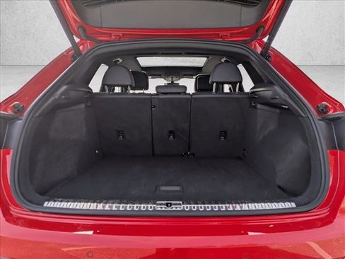 Used 2025 Audi Q3 2.0T Premium image 7