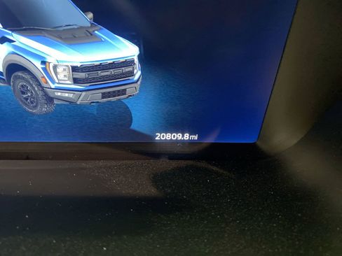 Used 2022 Ford F150 Raptor w/ Raptor 37 Performance Package AWD/4WD image 17