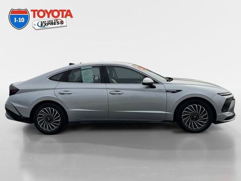 Used 2025 Hyundai Sonata SEL FWD image 6