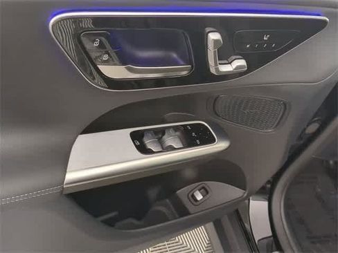 Certified 2026 Mercedes-Benz GLC 300 4MATIC image 17