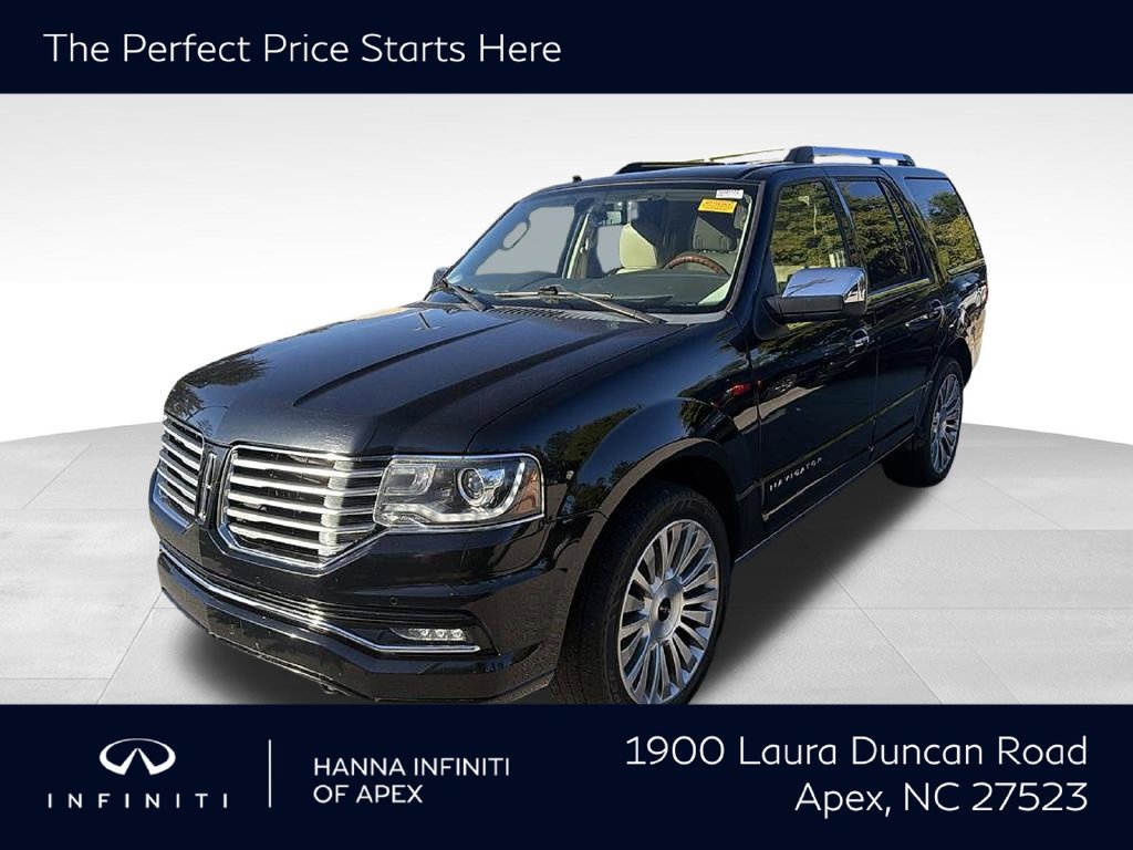 Used 2017 Lincoln Navigator Reserve AWD/4WD image 1