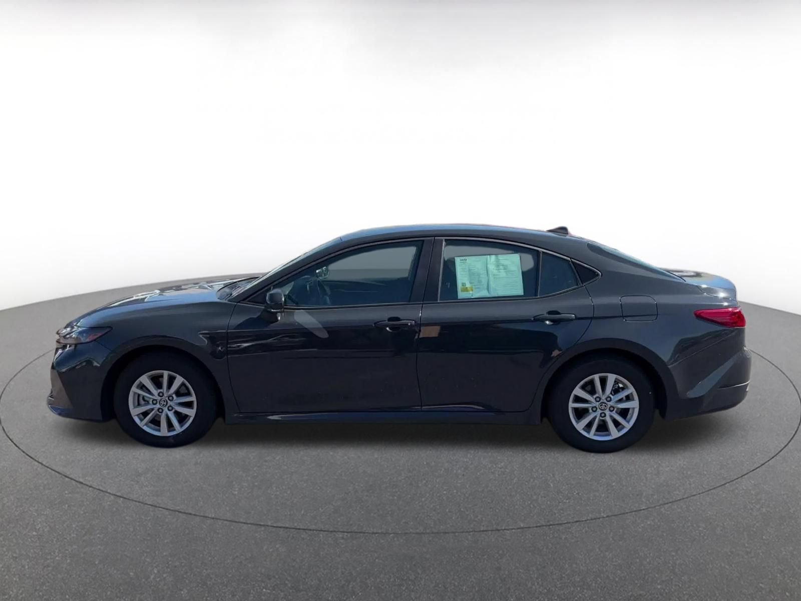 Used 2026 Toyota Camry LE FWD image 8
