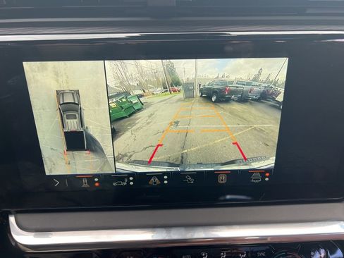 Used 2025 GMC Sierra 1500 Denali Ultimate image 15