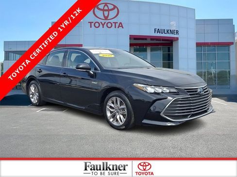 Certified 2020 Toyota Avalon XLE w/ Moonroof Package image 1