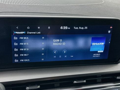 Used 2025 Kia Telluride S AWD/4WD image 21