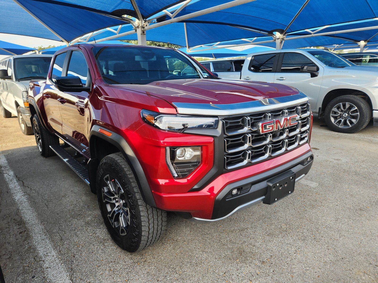 Used 2024 GMC Canyon AT4 w/ AT4 Premium Package AWD/4WD image 1