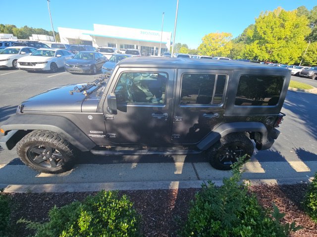 Used 2017 Jeep Wrangler Unlimited Sport w/ Quick Order Package 24S AWD/4WD image 2
