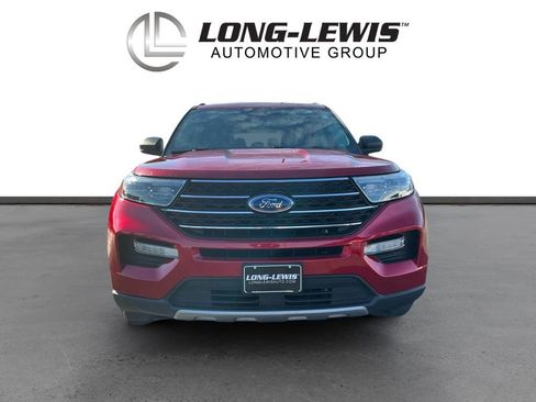 Used 2021 Ford Explorer XLT w/ Equipment Group 202A image 11